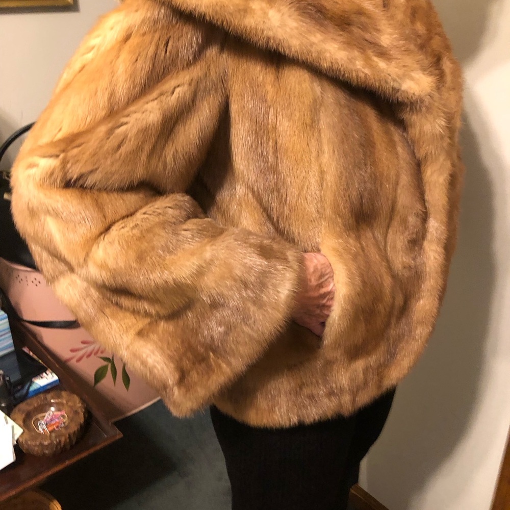Beautiful Custom Made Mink Jacket. M/L (No Tags) - image 6